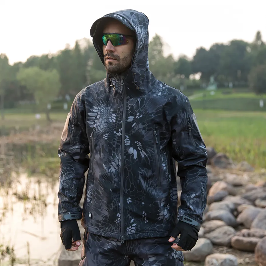 Camouflage Tactical Fleece Rain Coat Waterproof Softshell Wildcraft Jackets  For Men For Men And Women, Ideal For Fishing, Hiking And Outdoor Activities  201114 From Bai03, $21.32