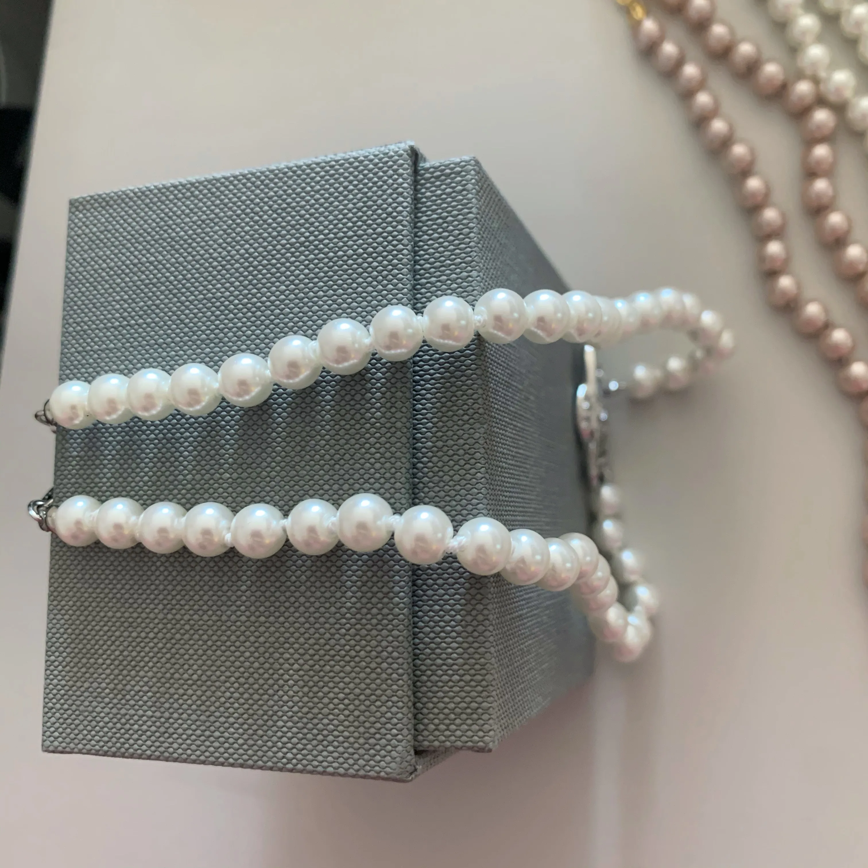 Dhgate vivienne westwood pearl necklace deals