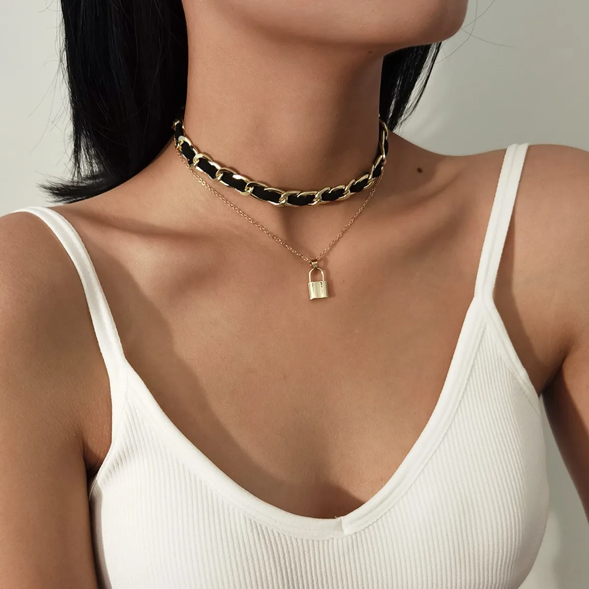 Cadeias de ouro Colar de pingente de trava de renda de renda de várias camadas envolve os colares de gargantilha jóias de moda feminina e presente de areia