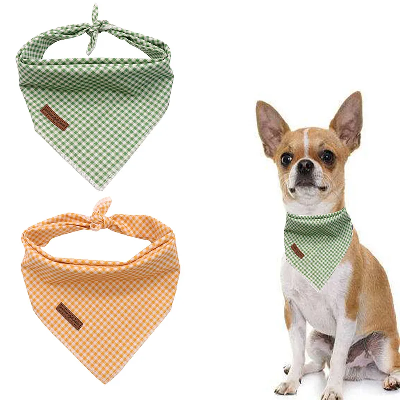 2 Stück Einzigartiger Stil Pfoten Hund Katze Bandana Hundezubehör Haustierprodukt Geschenk für Hund Bandage Bandana Halsband Plaid 201028