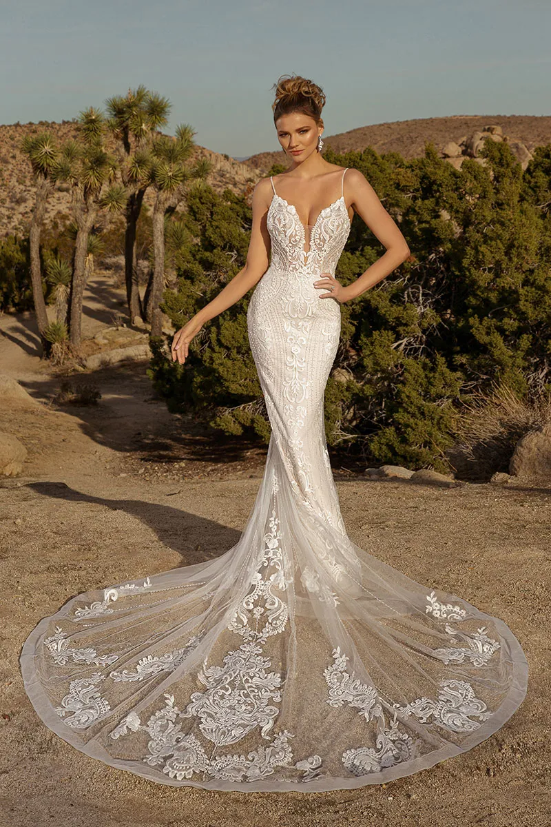 2021 Nuovi abiti da sposa con cinturini spaghetti in pizzo perline Applique Mermaid Abiti da sposa su misura per lo sweep aperta per lo sweep dre302d