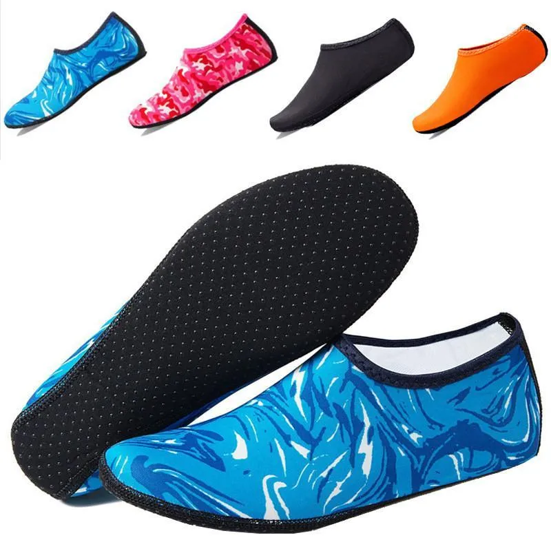 Meias de mergulho unisex Sapatos de pele de esportes aquáticos Aqua meia snorkeling para a piscina à beira-mar Anti-skid yoga sapato meias1