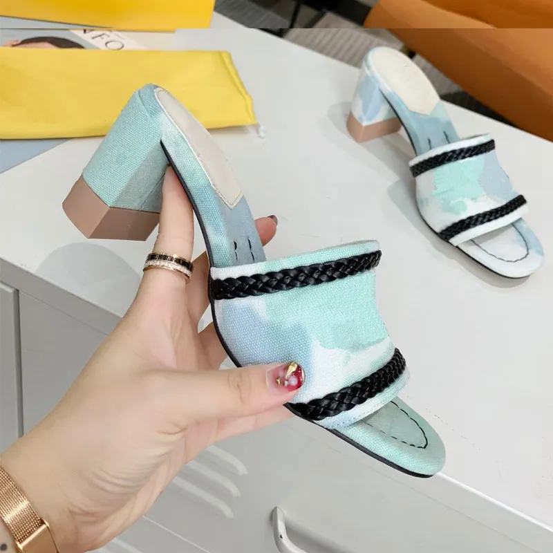 2021 verão novas sandálias femininas de alta qualidade costura de couro design moda dedo do pé aberto salto grosso temperamento chinelos femininos tamanho 35-42