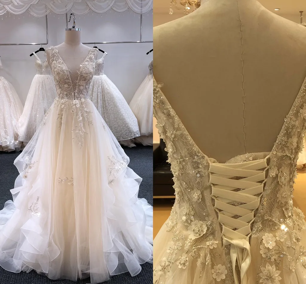3D花の真珠のウェディングドレスローブDe Mariee 2021プランジングVネックコルセットバックレース国の結婚式のドレスブライダル女性