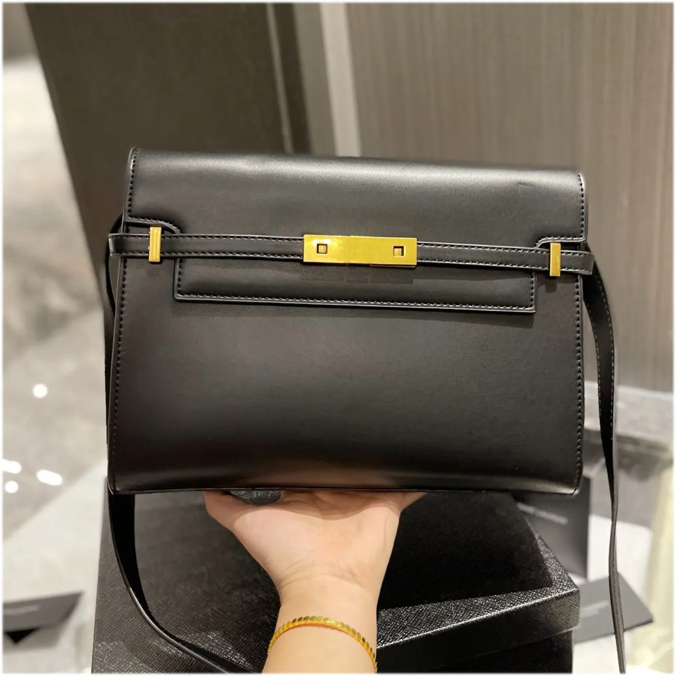 Luxury Designer bag leather female 2022 new trendy wild cross-body Manhattan commuter retro tofu underarm bag with box