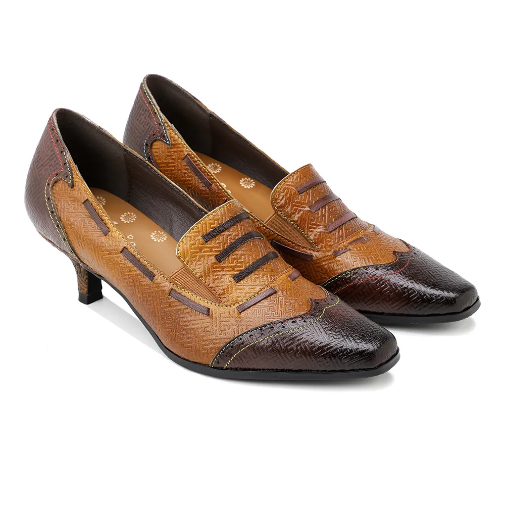 Женщины 2022 Новая кожаная богемия насосы для туфли обувь 4,5 см. Кромкие каблуки Мэри Джейн Металлическая пряжка Цвета миндаля в форме ног