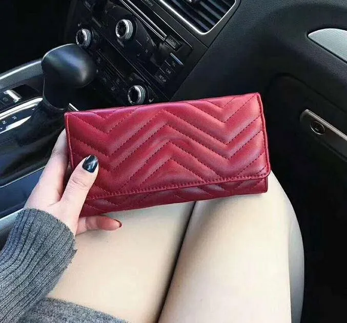 Classic Humanoid Pattern Wallet Women Bag Quilted Leather Rectangular Covered Wallets Purses Bags Free Ship