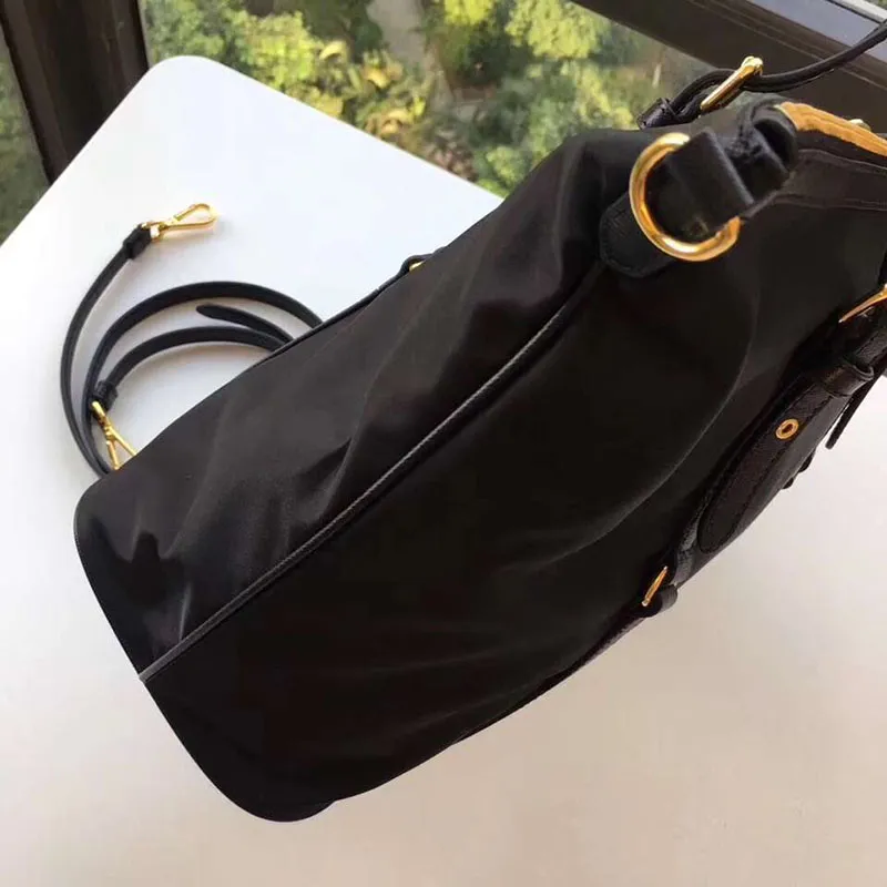 Black Classic Nylon Women Shopping Bags Shoulder Bag Top Quality Famous Designer Tote Bag Large Capacity Mami Beach Bags With Leather Handle