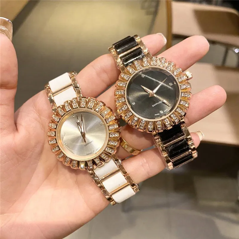 Mode horloges Vrouwen meisje kristal Zonnebloem stijl metalen stalen band quartz polshorloge CH23