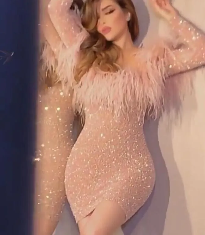 Women's Pink Feather and Beads Evening Dress, Yousef Aljasmi Kendal Jenner  Style, Kim Kardashian Long Sleeve Sheath Mini Dress from Dhgate Street  Style Dresses - price 80.14