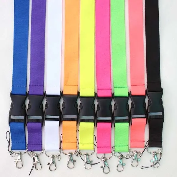 Creative Ways to Use Lanyards and Card Holders for Events