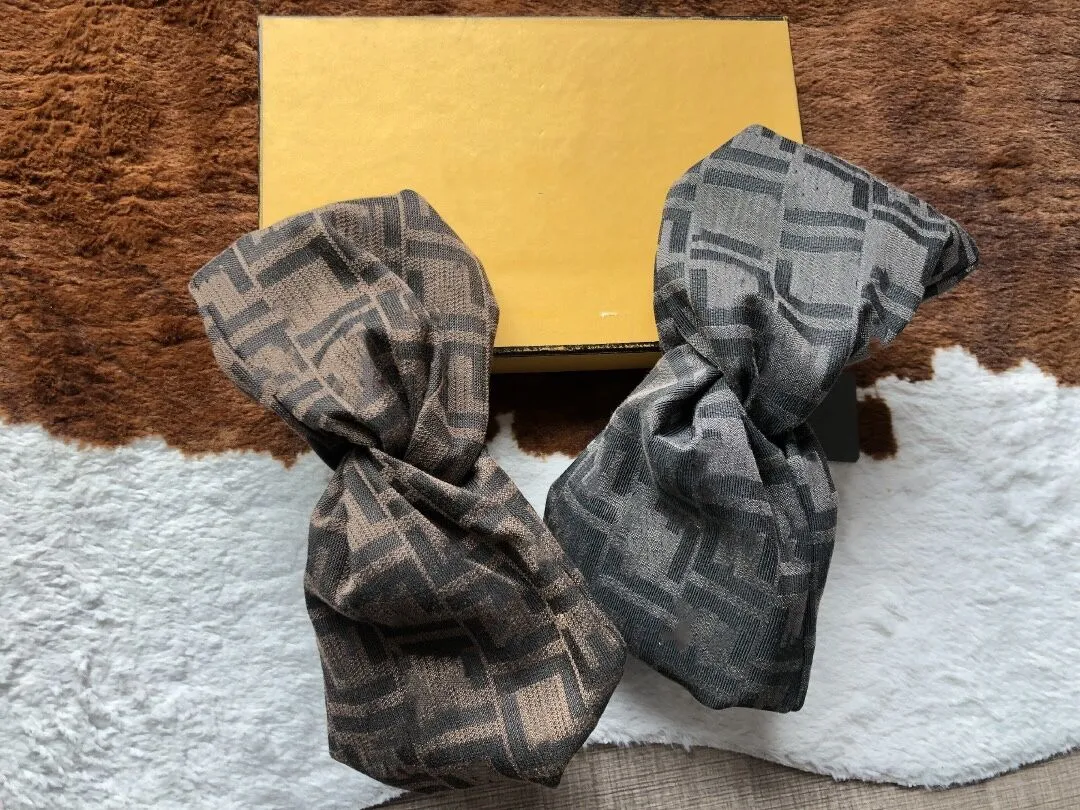 Burberry Headband Head Wrap Women Fashion Yoga Sports Head burberry head wrap - TikTok Shop main image 3