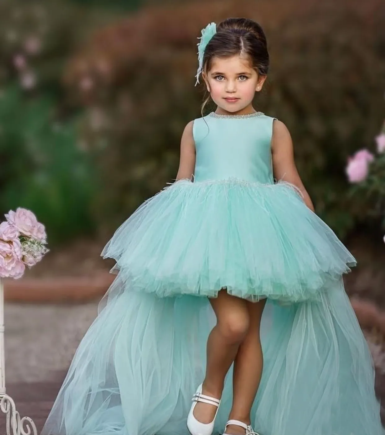 Mint Green Girl's Pageant Jurken Kids Birthday Party Struisvogelveren Backless High Low Bow Gepared Neckline