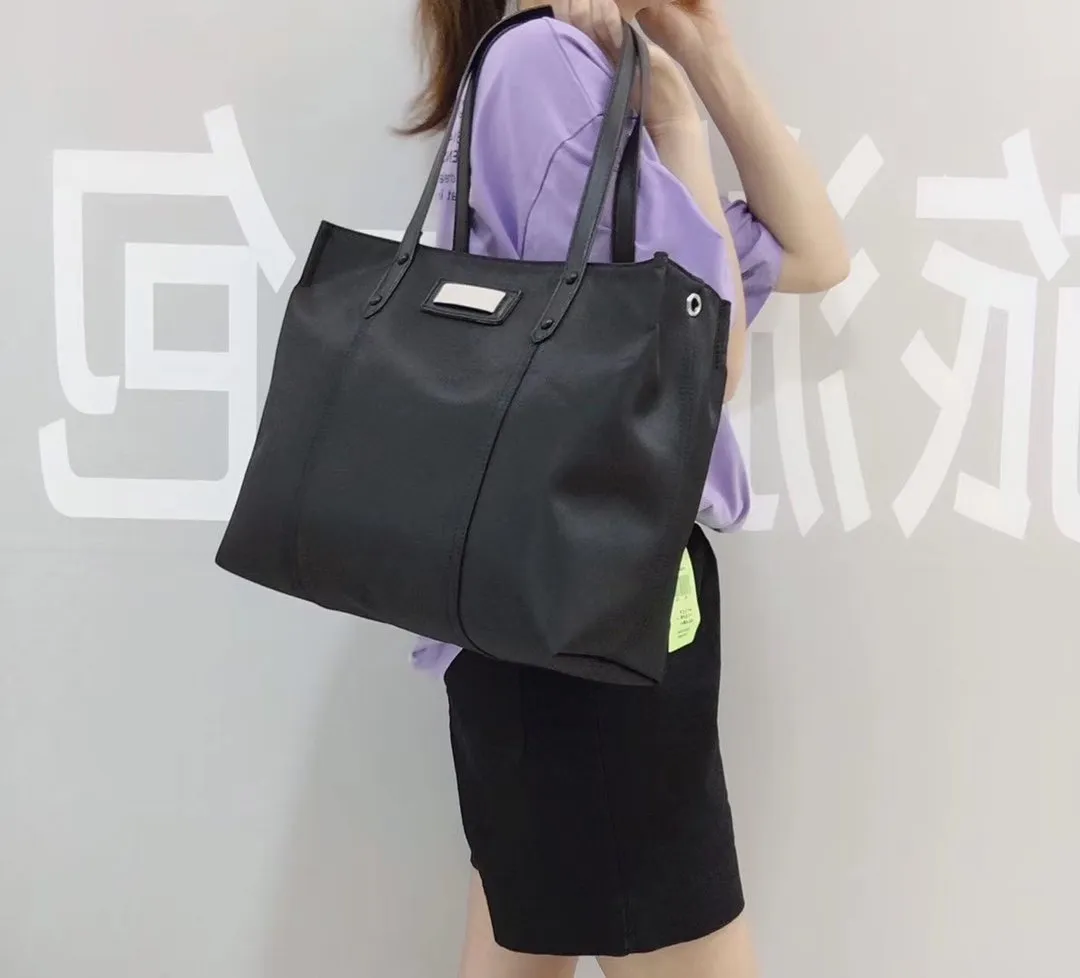 SSW007 Wholesale Backpack Fashion Men Women Backpack Travel Bags Stylish Bookbag Shoulder BagsBack pack 509 HBP 40011