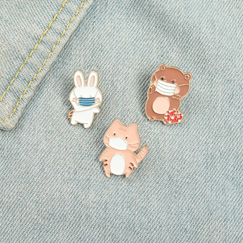 Funny Cute Epidemic Prevention Masks Animals Enamel Pins Cartoon Colors Bear Cats Rabbits Brooches For Kids Gifts Lapel Pins Clothes Bags