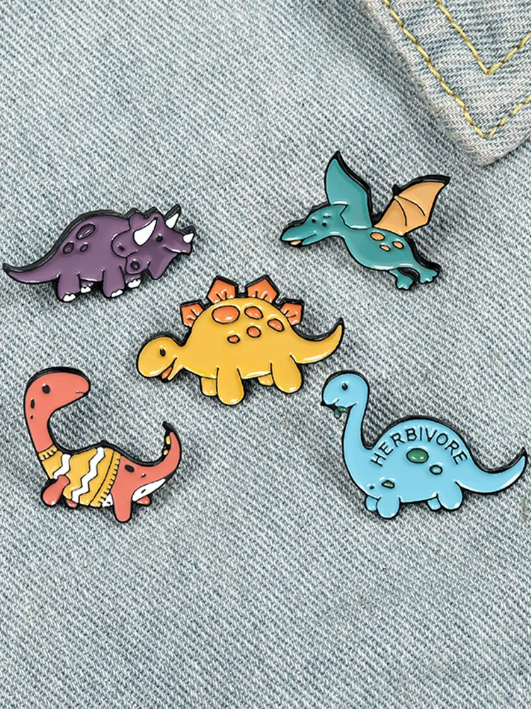 Dessin animé dinosaure émail broches divers Type couleurs Sabertooth Brachiosaurus pour amis cadeau épinglettes vêtements sac