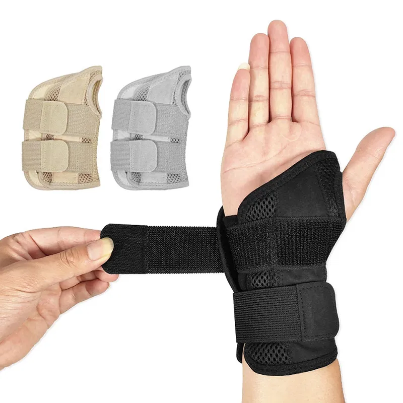 Sportkomprimering Armband Bandage Guard Palm Support Män och Kvinnor Andas Basketball Protective Tendon Sheath Fixed Wristbands