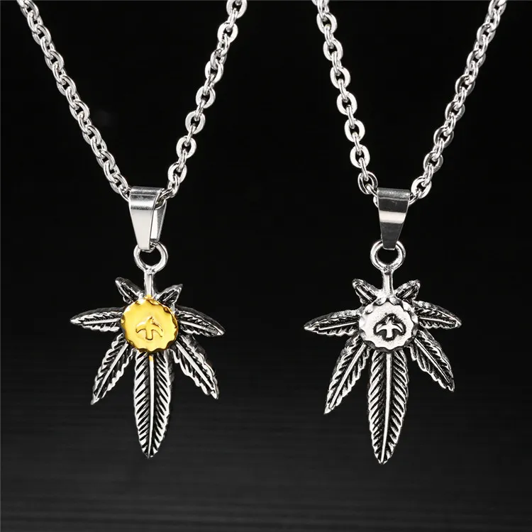 316 Rostfritt stål Herrkvinnor Maple Tree Leaf Maple Leaves Pendant Female Sweater Chain Pendants Jewelry