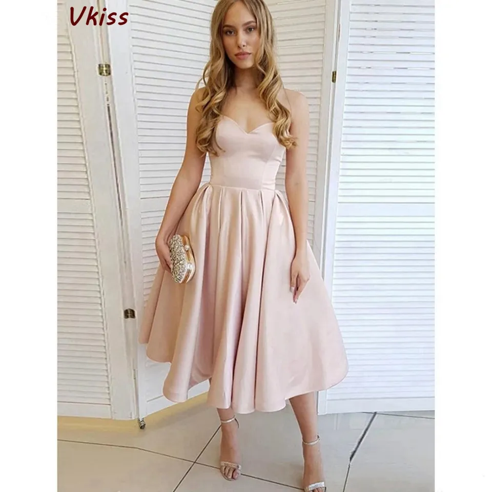 Vestidos cortos sencillos 2025 2020
