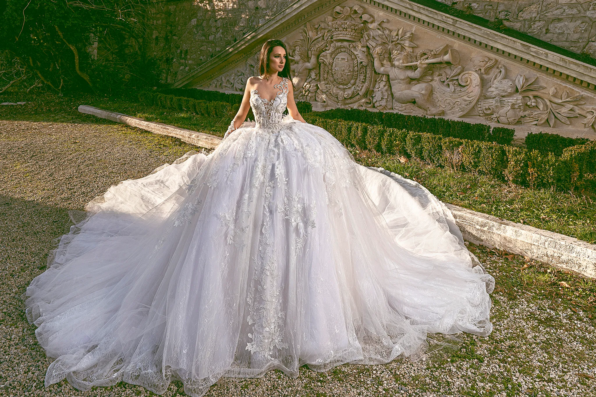 luxury wedding dresses