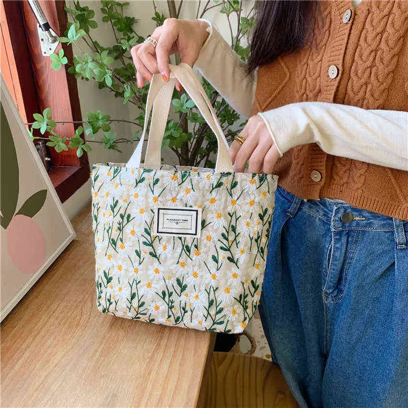 Shopping Bags Youda Korean Style Sweet Embroidery Daisy Flower Handbag Snack Storage Bento Hand Carrying Vintage Design Purse 220307