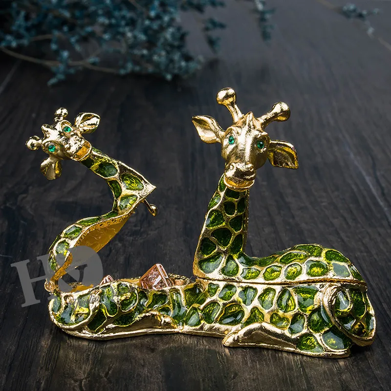 H&D Handmade Sitting Giraffe Mom With Baby Jewelled Trinket Box