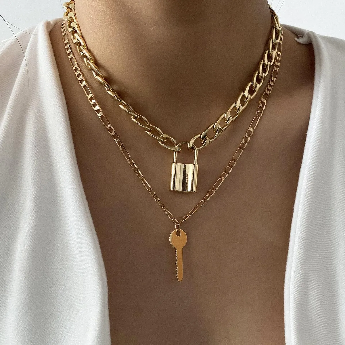 Nouveaux bijoux de mode mode créative lettres géométriques double couche serrure à clé pendentif collier pour femmes collier de mariage