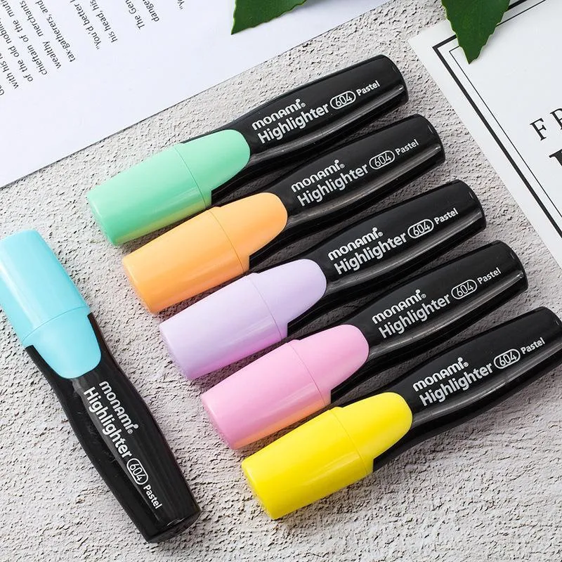 Wholesale Highlighters 4/Mini Aesthetic Color Highlighter Pen Smooth
