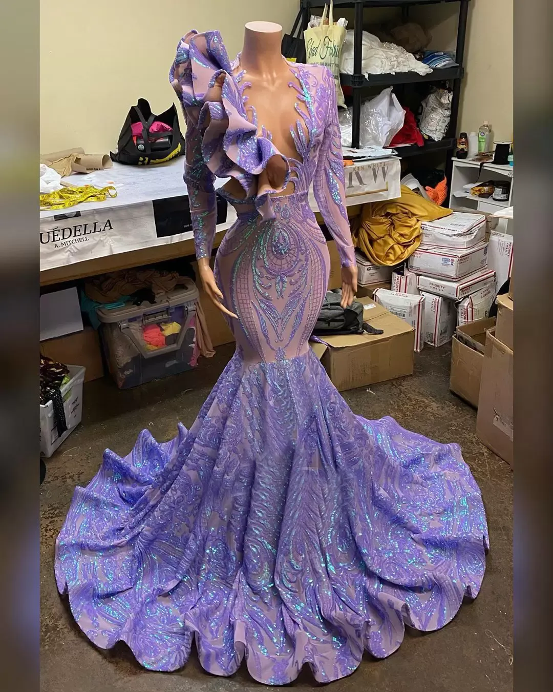 Laser Purple Evening Dress Sexy V Neck Party Gowns long sleeve Shiny Sequin lace Mermaid Prom Dresses Robe De Soiree Vestido DWJ0225