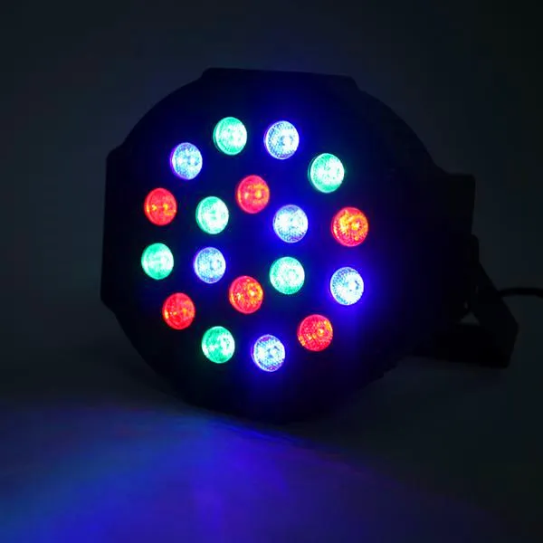 Nouvelle conception 30W 18-RGB LED Auto / Commande vocale DMX512 Mini lampe de scène haute luminosité (AC 110-240V) Noir * 2 lumières principales mobiles