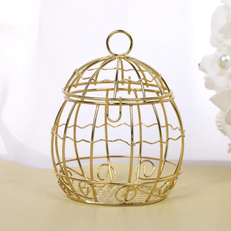 Bruiloft gunst box gift wrap creatieve gouden matel snoep dozen romantische smeedijzeren birdcage houders voor feestdecoratie