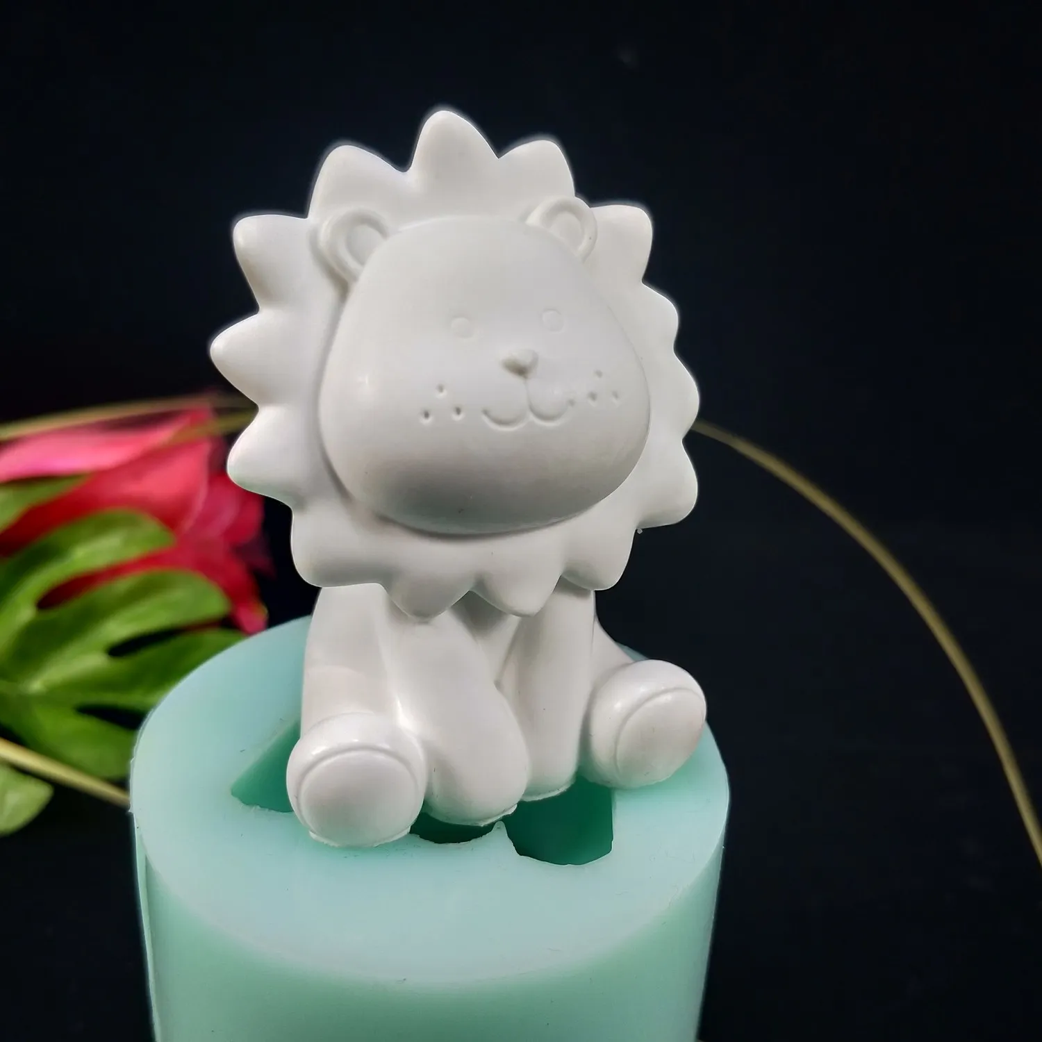 Animali 3D Mini simpatico leone Stampo in silicone Torta di Natale che decora gli attrezzi Stampo per cioccolato fai da te Candela Stampi per mousse fondente Strumento per torta T200703