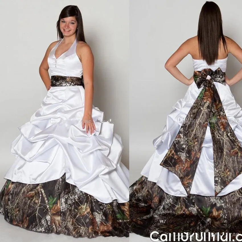 Vintage Plus Size Camo Wedding Dresses V Neck Halter Satin Camouflage Bridal Gowns