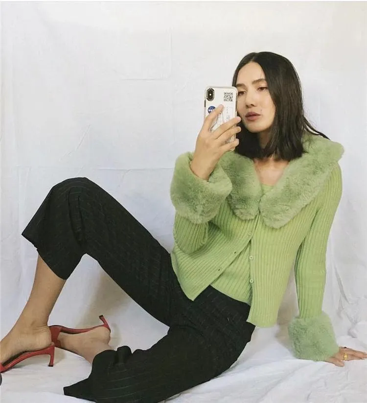 Spring/Summer Womens Faux Fur Knit Cropped Collared Sweater