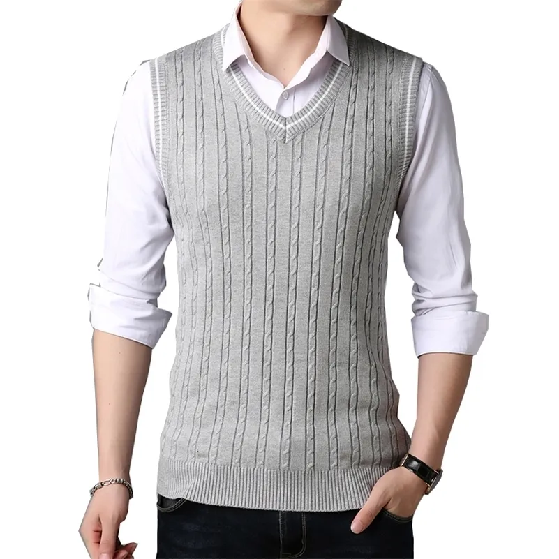 Browon 옷 가을 겨울 새로운 클래식 슬림 스웨터 V 넥 민소매 망 니트 스웨터 스웨터 조끼 남자 201212