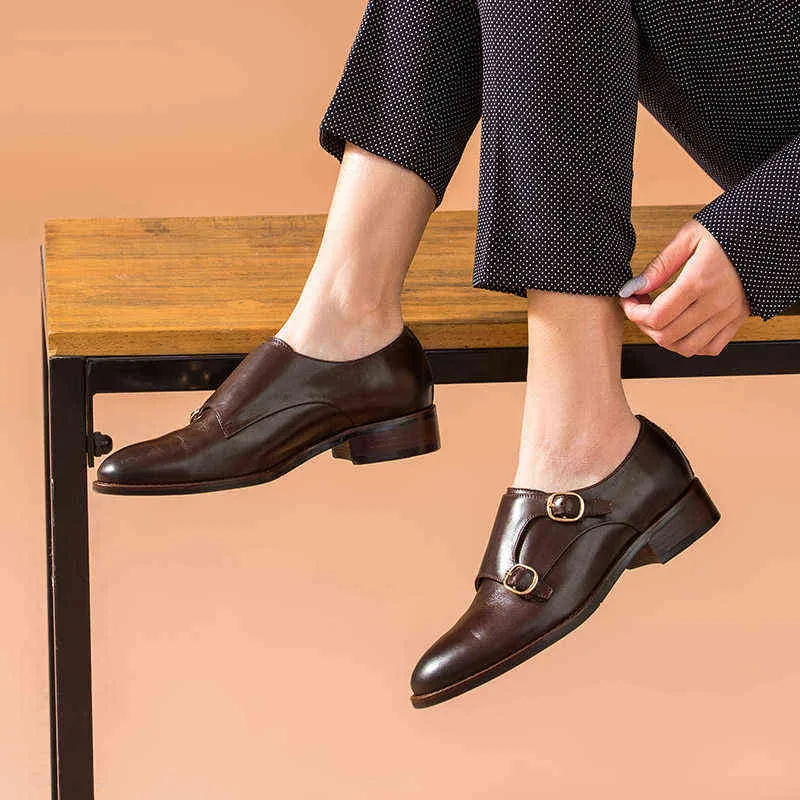 ファッション通販 女性の牛革僧侶の靴バックル尖ったイギリスのタイプe 2 9 特別 Www Care7 Org