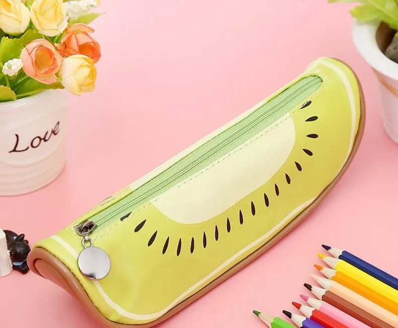 Kalem Çantaları Meyve Tarzı Sevimli Okul Kalem Kutusu Kızlar için Yenilik Deri Kawaii Kırtasiye Ofis Malzemeleri