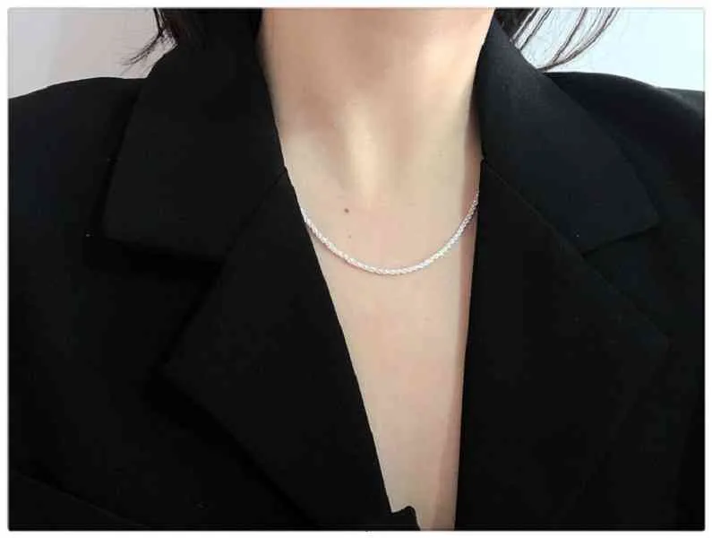 2021 Bag Parts Shining silver nude necklace with light luxury Korean versatile niche collarbone caterpillar chain accessory
