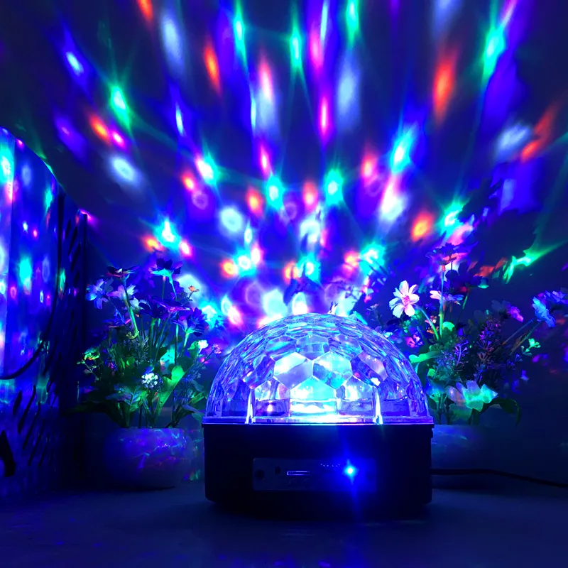 es Bluetooth Música Luz LED Disco Ball Luces De Fiesta DJ Iluminación De  Escenario Rotary Crystal Magic Ball Proyector Láser Luz Con Disco USB De  25,13 €