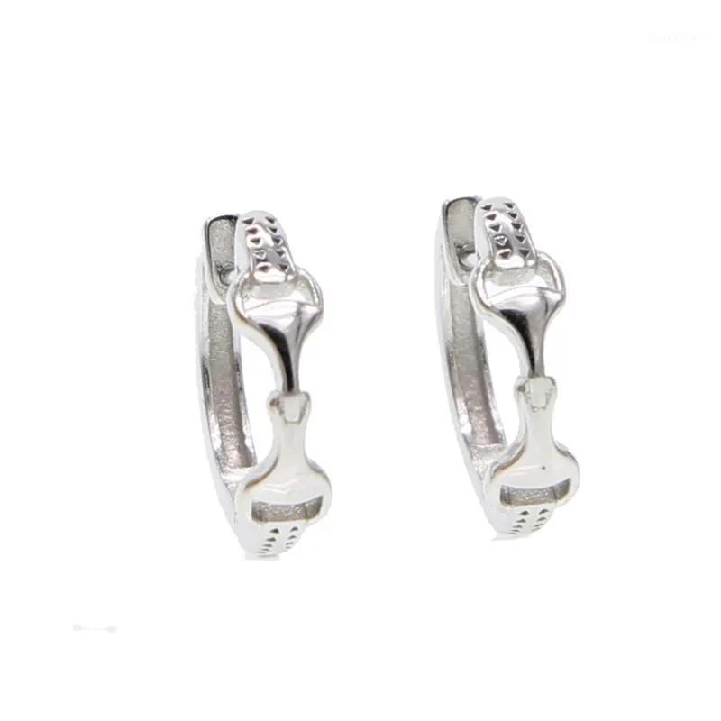 Stud 100% 925 Sterling Silver Femmes Dames Boucles d'oreilles de cheval Equestrian Délicat Dainty Classic Circle Boucle d'oreille de haute qualité1