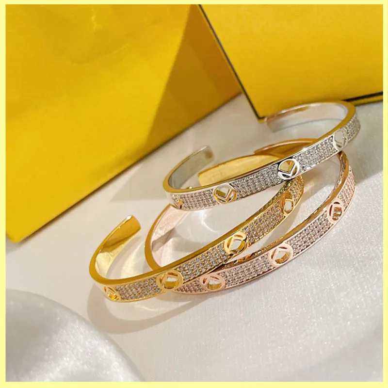 2022 Mode Designer Bangle Armband voor Mens Dames Volledige Diamant Gouden Letters F Armbanden Geschenken Womens Luxe Love Armbanden Sieraden