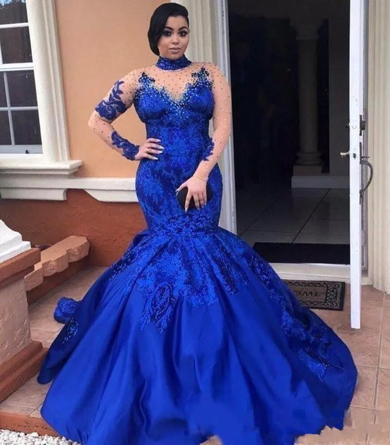 Nowy Arabia Saudyjska Royal Blue Prom Dresses Wysokiej szyi Nude Mesh Długie Rękawy Koronki Cekiny Suknie Wieczorowe Satin Mermaid Forma Kobiety Party Wear