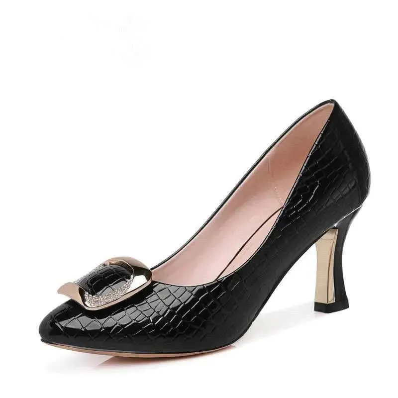 Dress Shoes Women Fashion Sweet High Quality Black Snake Skin Pattern Slip On Heel Lady Casual Beige Pu Leather Office Heels B9326