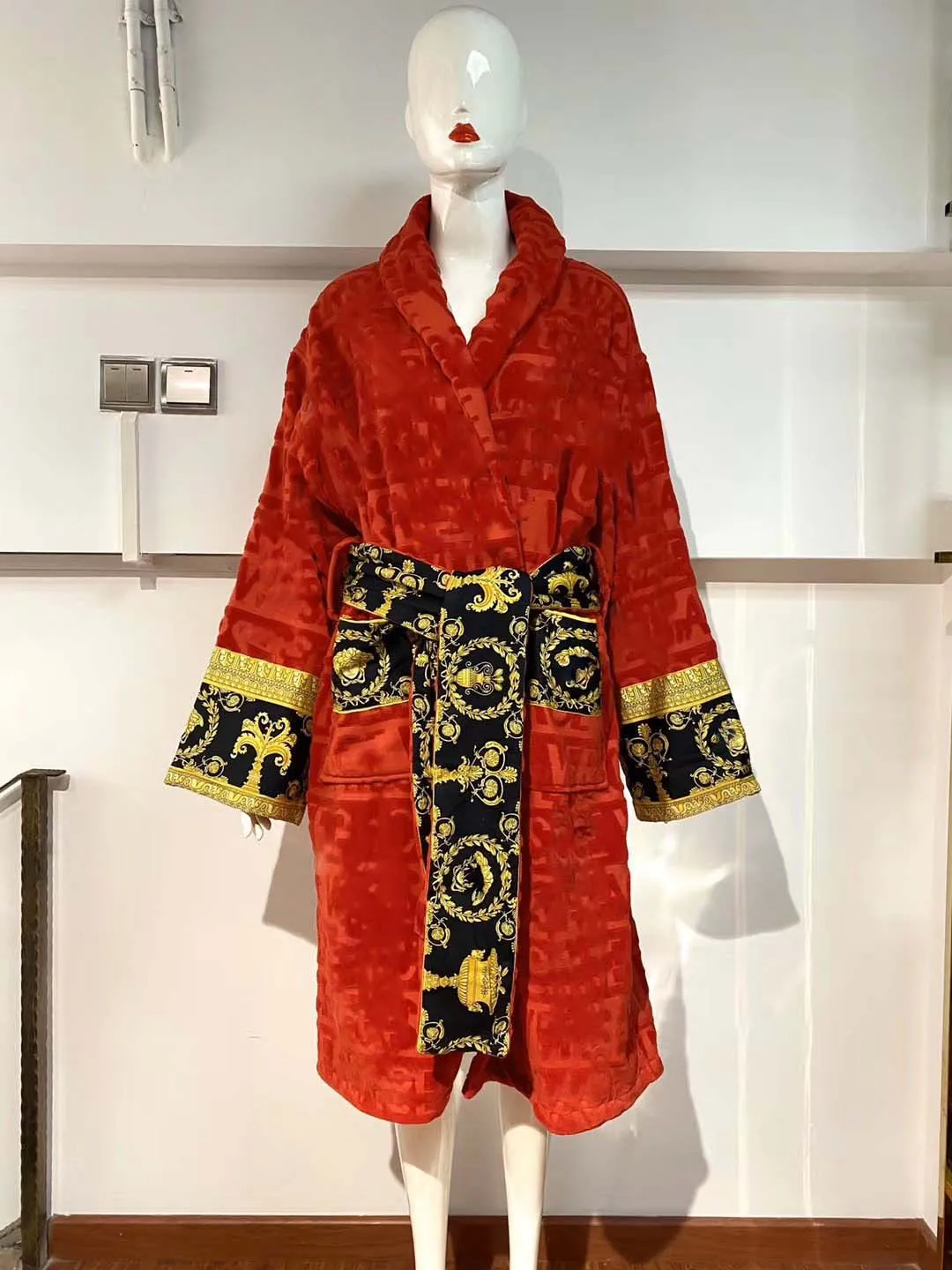 Luxury Printed Bathrobes For Women And Men 5A Quality 100 Cotton Robe