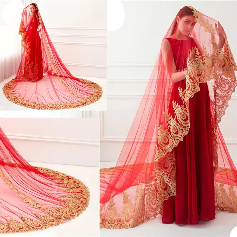 2021 Röda muslima bröllopslöjor med guldspets applikationer Custom Made Tulle Bridal Veil Bröllop Tillbehör