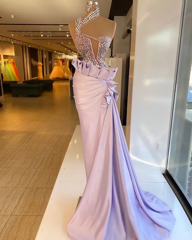 ASO EBI Arabiska kristaller Täräckade sexiga aftonklänningar High Neck -klänningar Mantel Satin Formell fest Second Reception GOWNS ZJ295245G