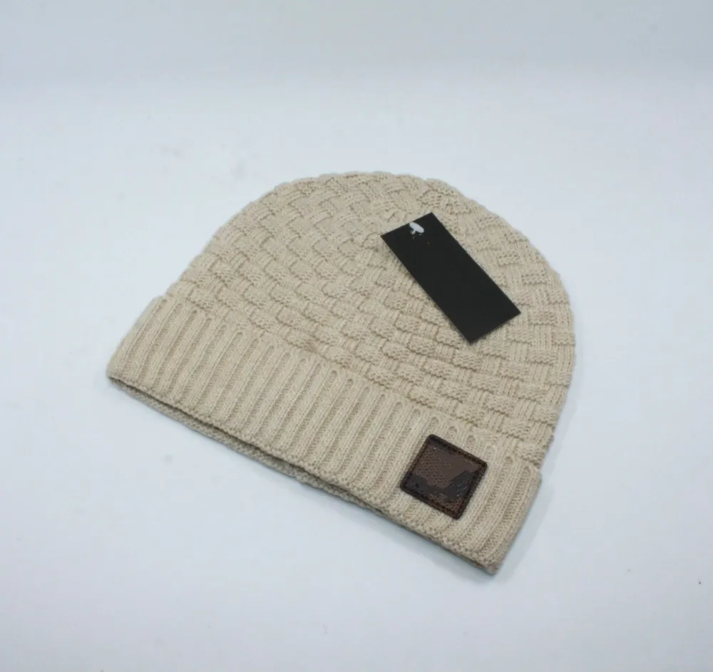 New Winter Women Knitted Hat Marka Mężczyźni Ciepłe Czapki Projektant Sport Dzianiny Czapki Bawełna Casual Beanie