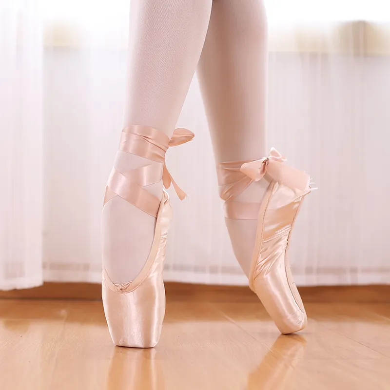 Professionell Ballet Pointe Skor Kanvas Satin Rosa Svart Röd Ballerina För Dansande Performance Med Toe Pad 201017