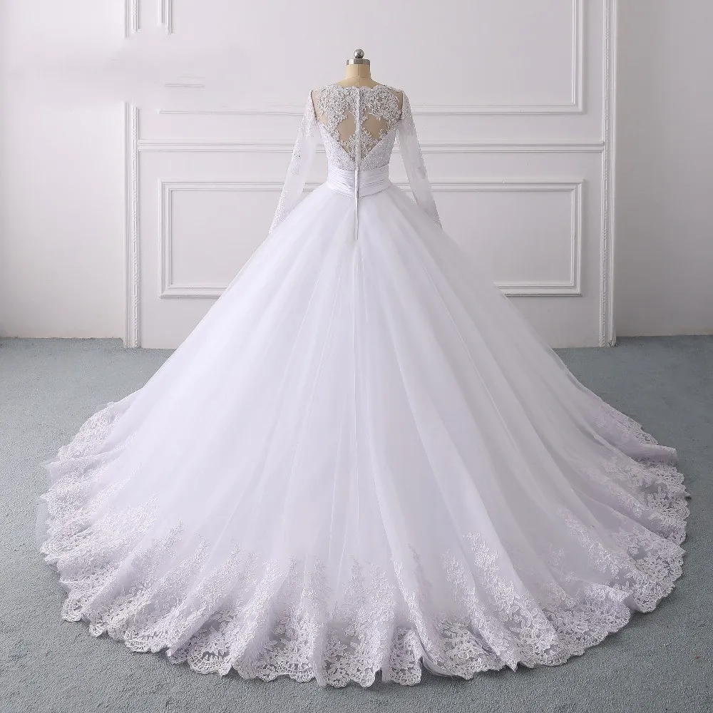 2022 Empire Waist Wedding Dress With Poet Long Sleeves Classic V-neck Lace Applique Beads Sequin Ribbon Pleated Bridal Wedding Dre239M