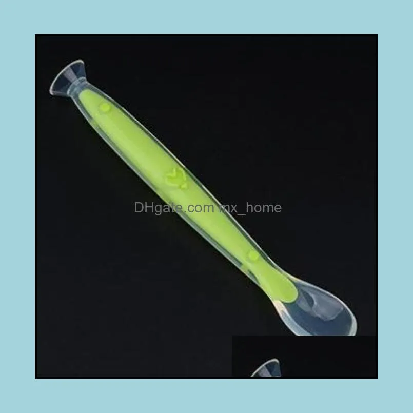 Old Cobbler Newborn Baby Products Silicone Feeding spoon Soft head With suction cup Set box Custom wholesale WHT0228